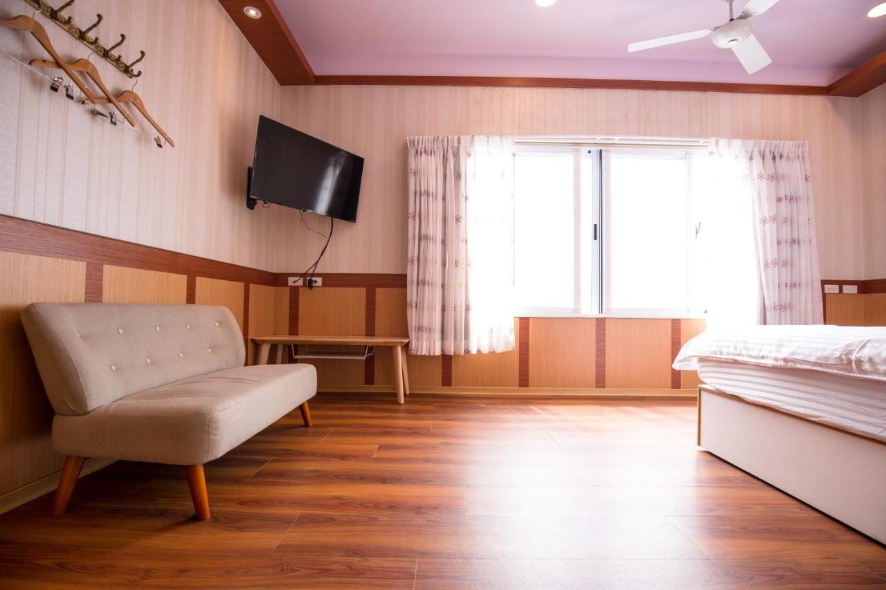 Iris Farmhouse ريناي المظهر الخارجي الصورة