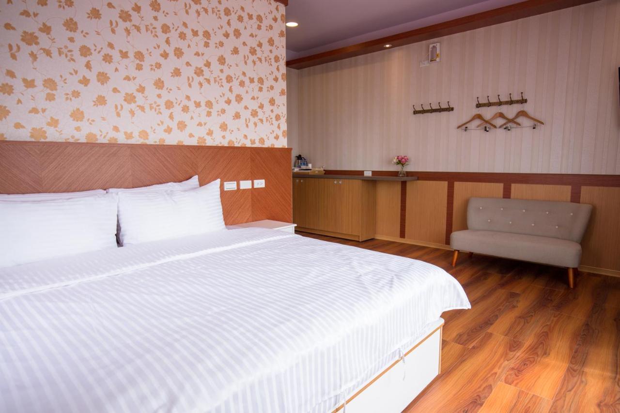 Iris Farmhouse ريناي المظهر الخارجي الصورة